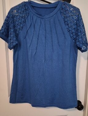 Blue Lace Sleeve Women's Top - Unbranded